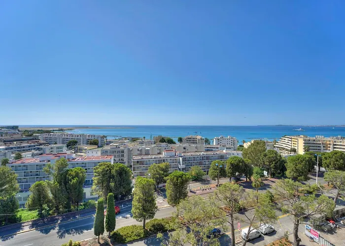 Fleuri Vue - Welkeys Apartament
